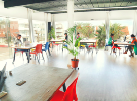 Startup Cowork Café